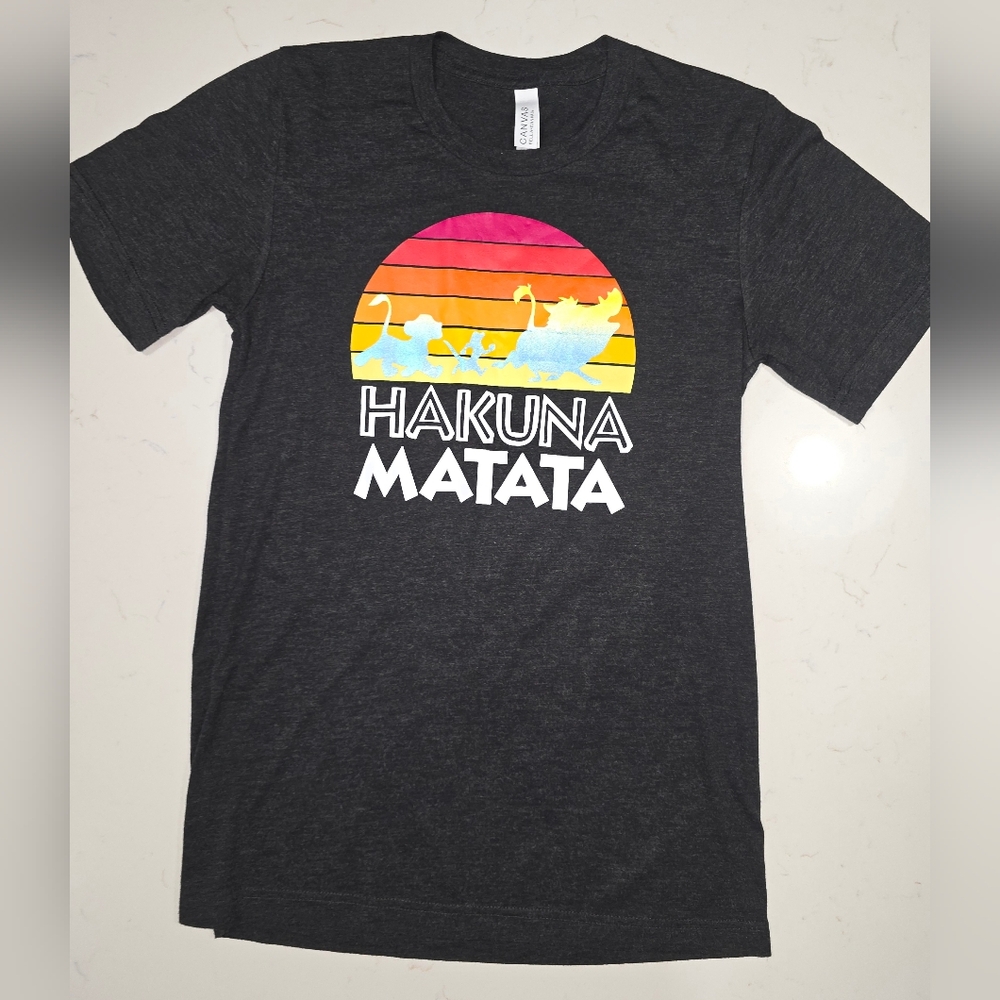 Bella-Canvas Lion King Black Hakuna Matata Graphic T-Shirt‎ Short Sleeve XS